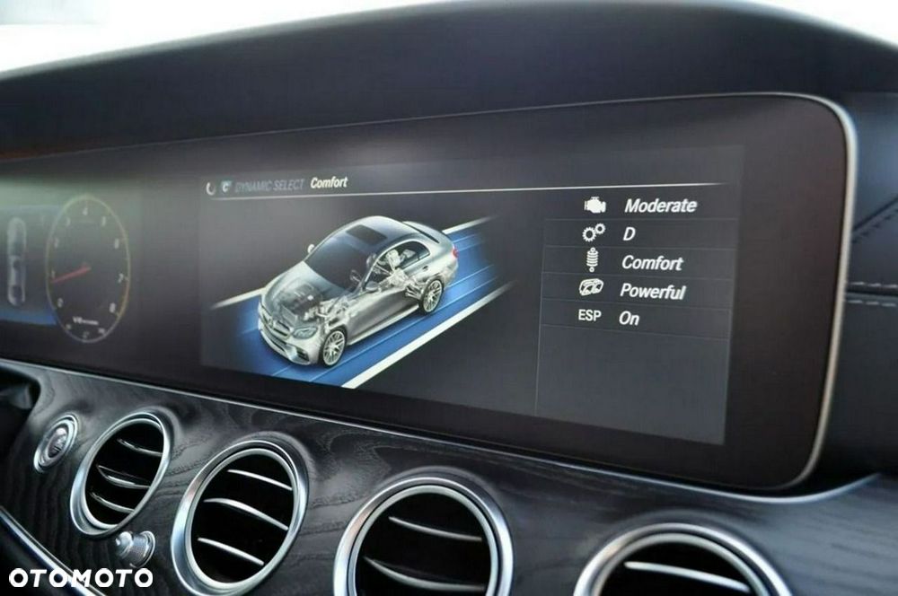 Mercedes-Benz Klasa E - 30