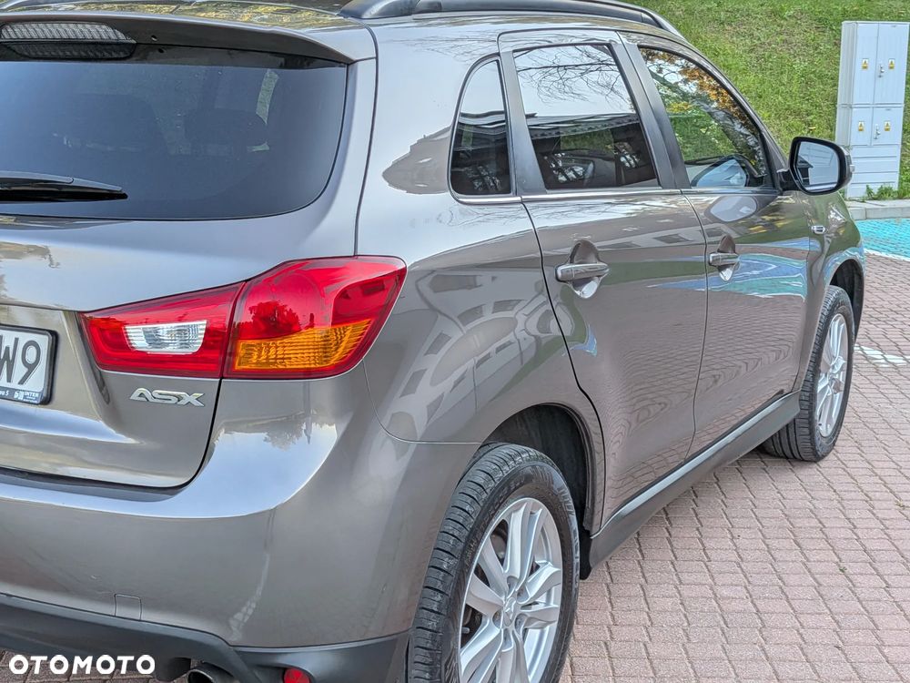 Mitsubishi ASX 1.6 Active - 9