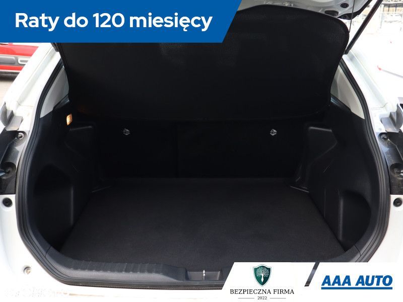 Toyota Yaris Cross - 15