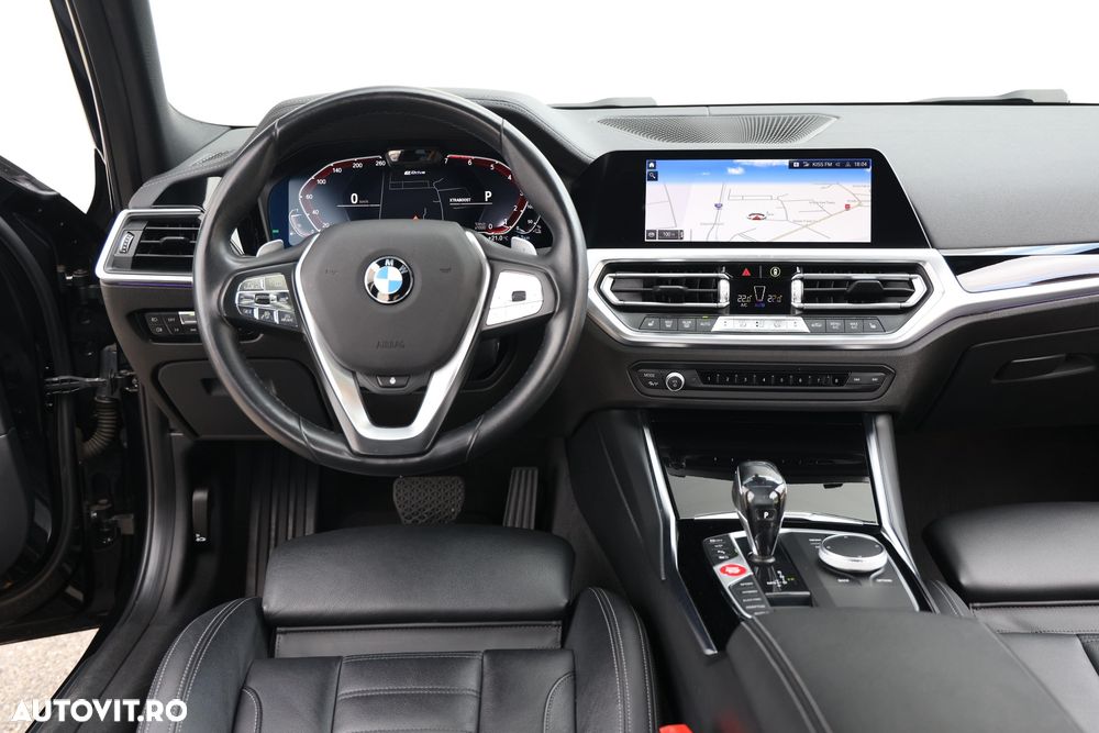 BMW Seria 3 330e xDrive AT PHEV - 29