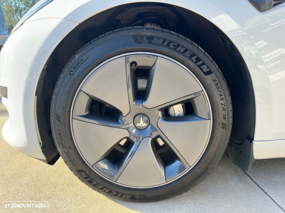 Tesla Model 3 Standard Range Plus RWD - 12