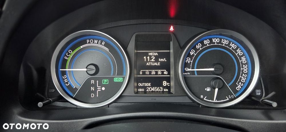 Toyota Auris 1.8 HSD Luna - 34