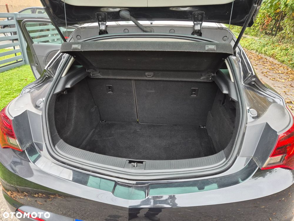 Opel Astra GTC 1.4 Turbo - 15