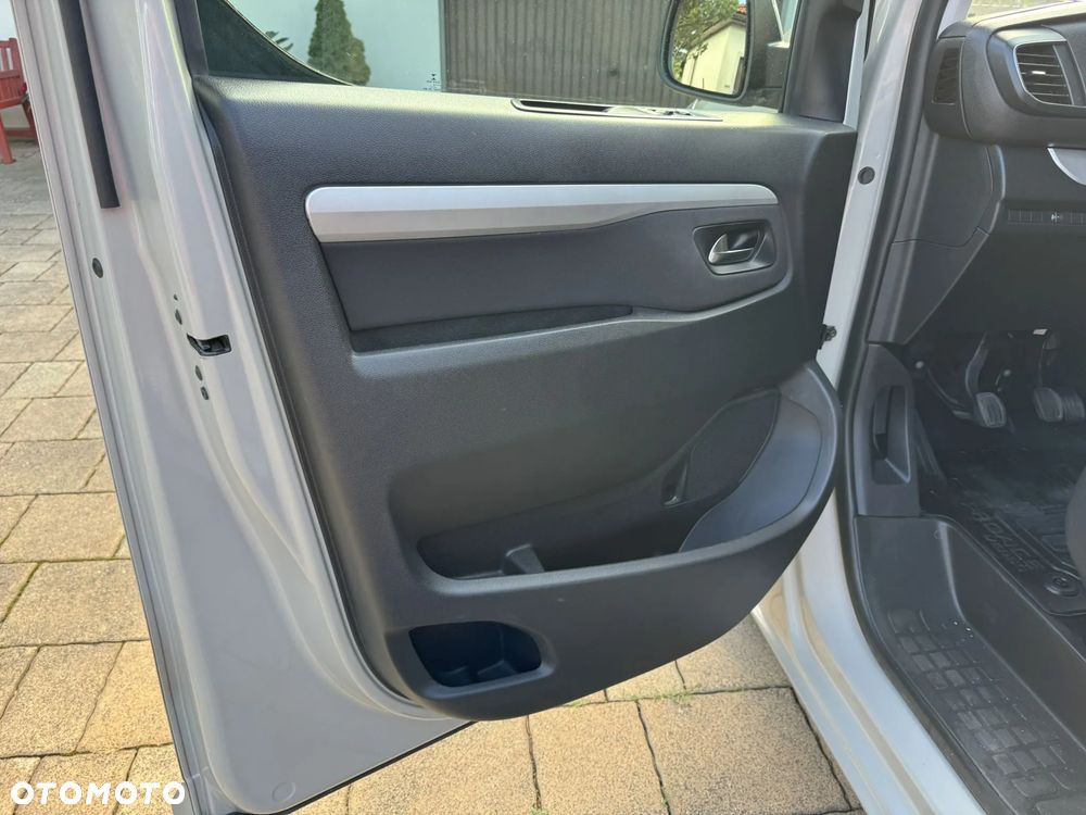 Toyota ProAce 2,0-l-D-4D L1 (8-Si.) Verso Comfort - 27