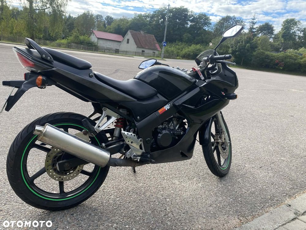 Honda CBR - 6