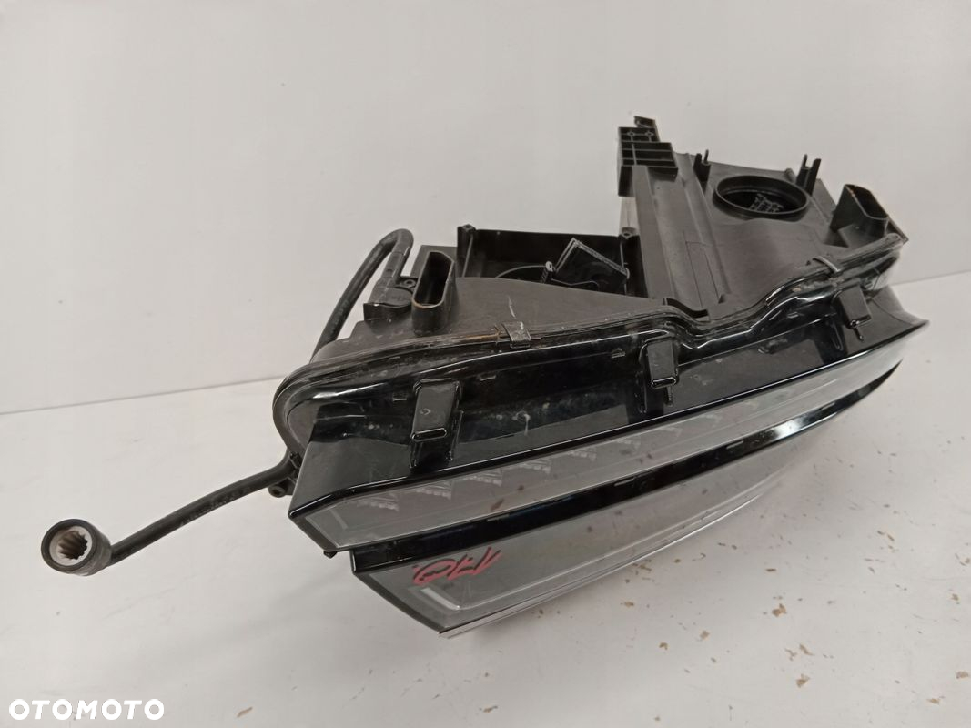 VW Tiguan R-line 2 5NA Full led lampa prawa przód - 10
