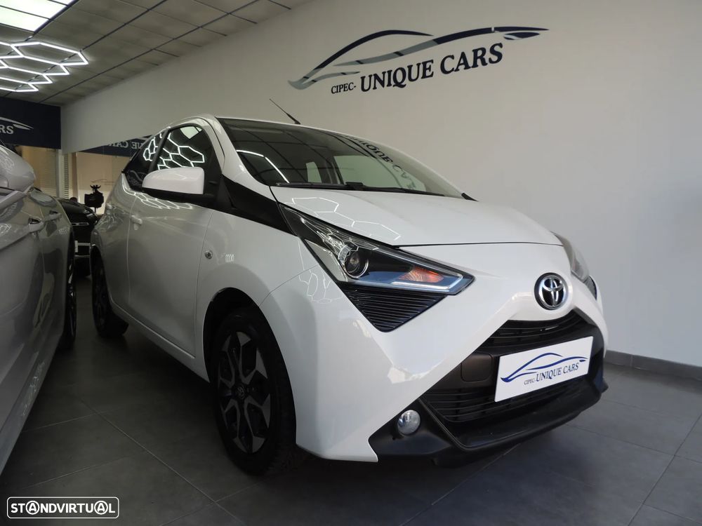Toyota Aygo 1.0 - 2
