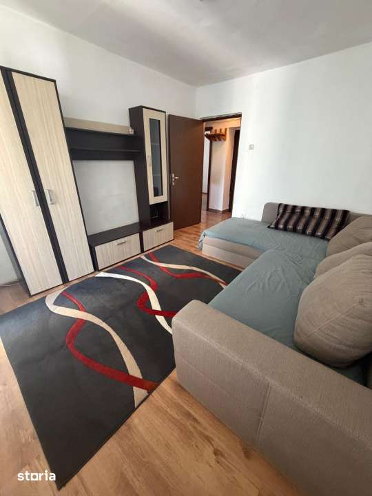 Apartament 3 camere, 52 mp, etaj3/4, cartier Valea Rosie — fotografia 1
