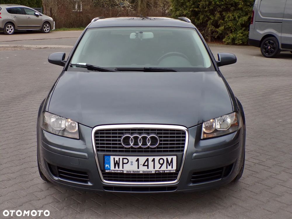 Audi A3 Sportback 1.9 TDI S line Sportpaket plus - 5