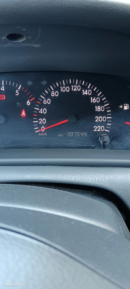 Toyota Corolla SW 1.4 D-4D - 20