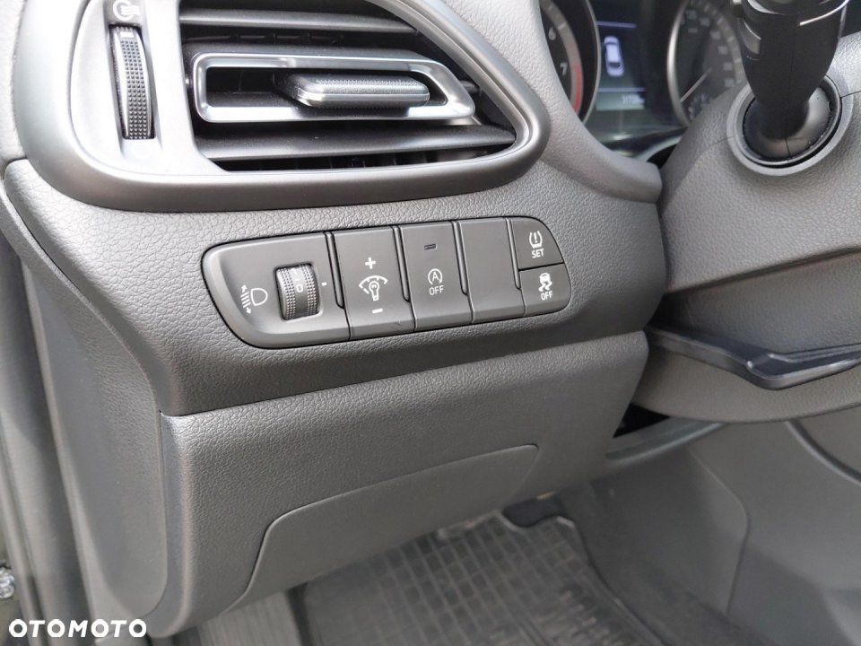 Hyundai i30 - 13