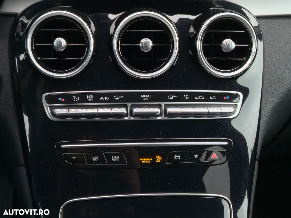 Mercedes-Benz GLC 300 de 4Matic 9G-TRONIC - 13