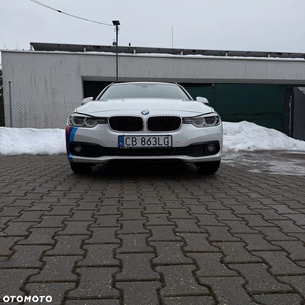 BMW Seria 3 ver-318d - 7
