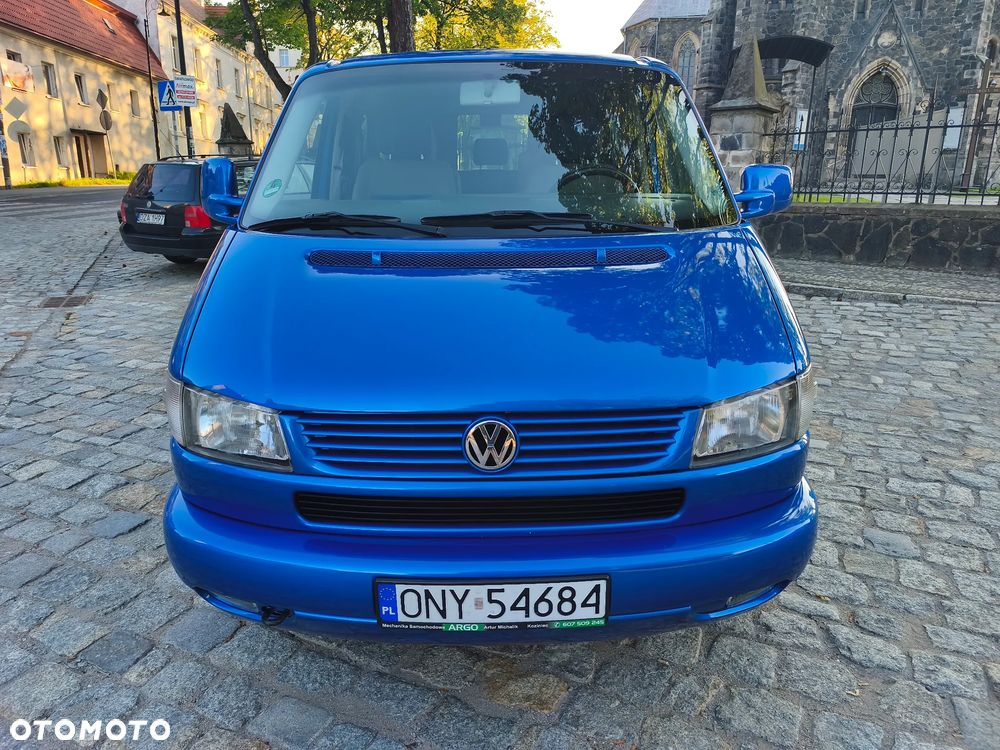 Volkswagen Multivan - 8