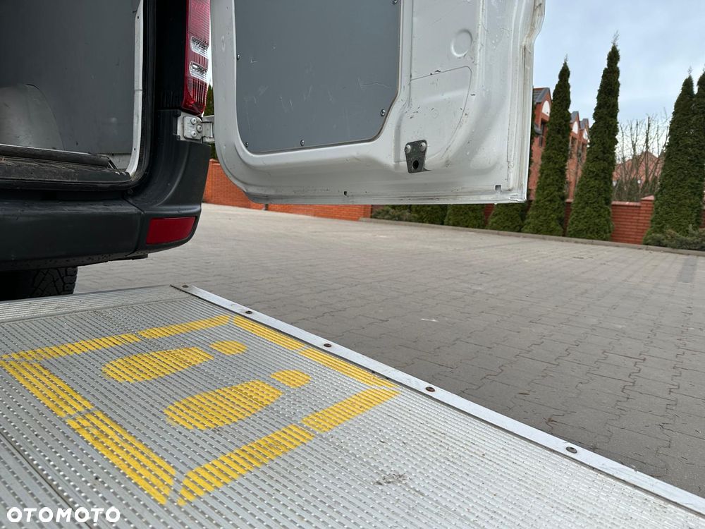 Mercedes-Benz SPRINTER - 27