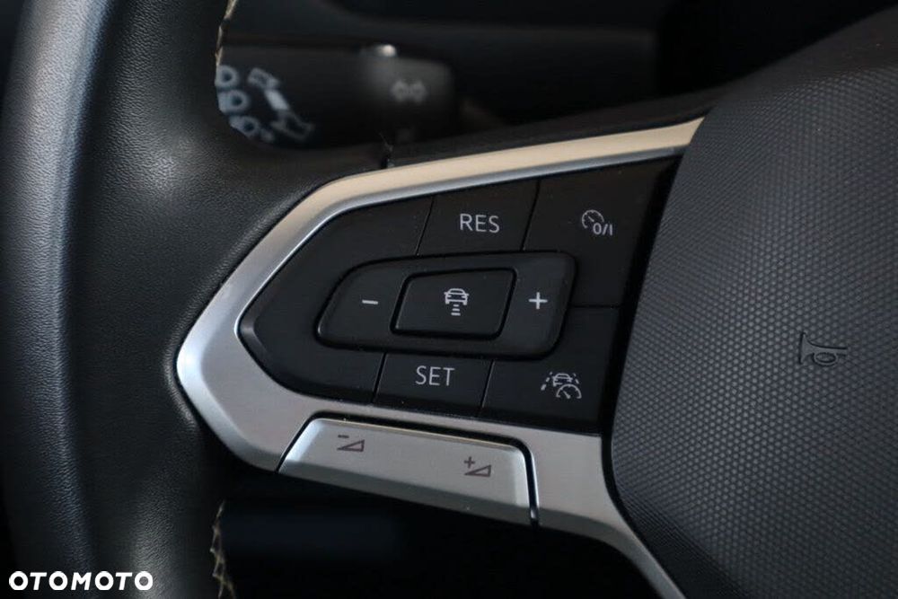 Volkswagen Tiguan - 29