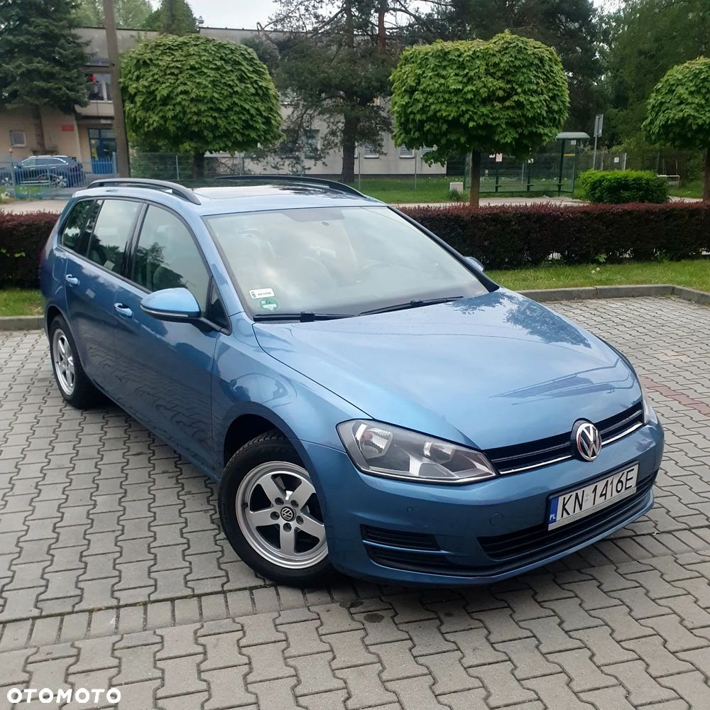 Volkswagen Golf - 10