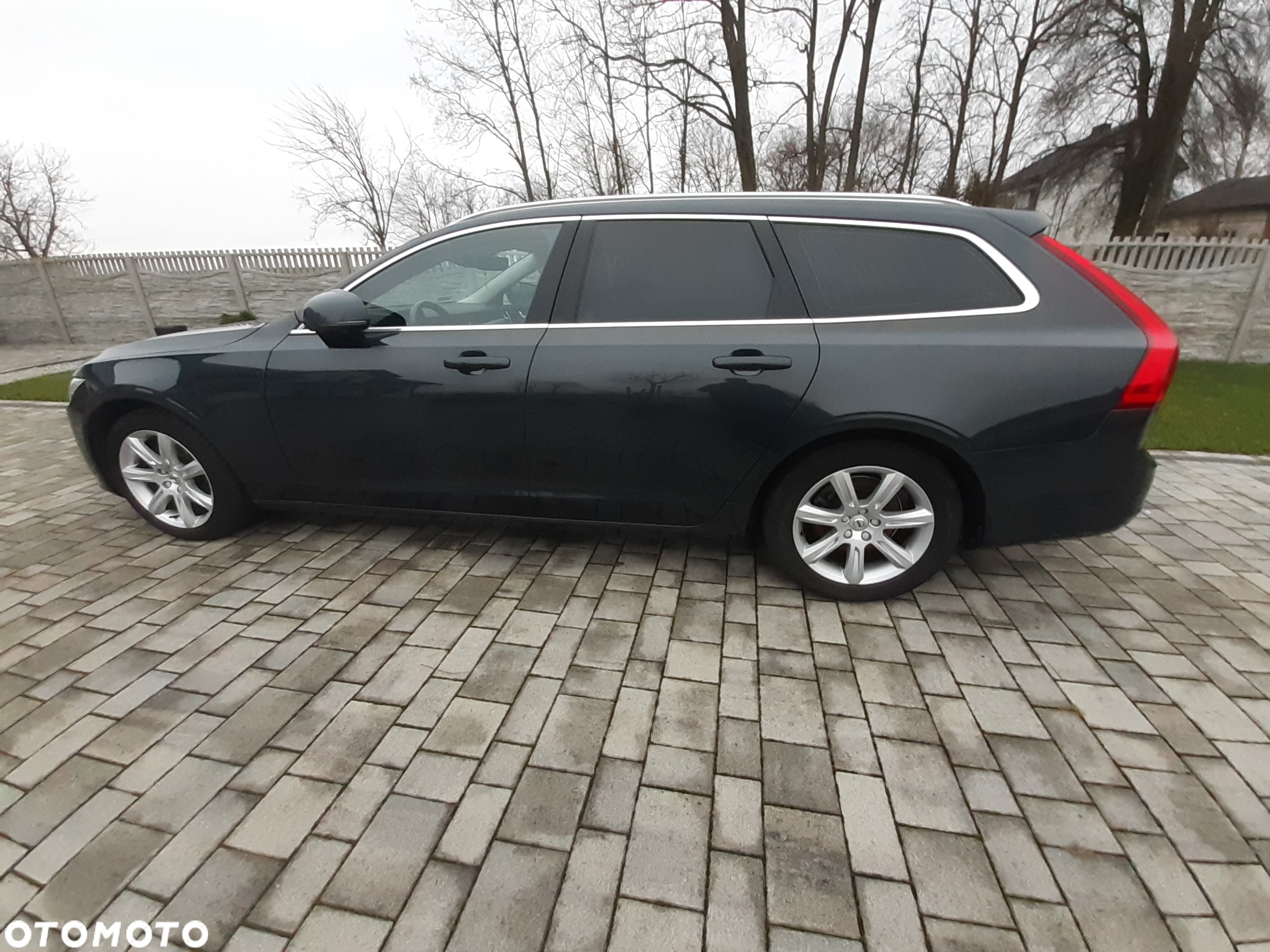 Volvo V90 D3 Momentum - 13