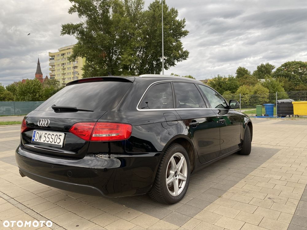 Audi A4 Avant - 6