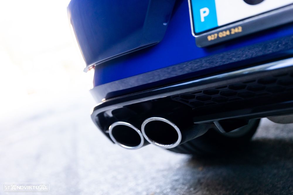 VW Golf R 4Motion BlueMotion DSG - 11