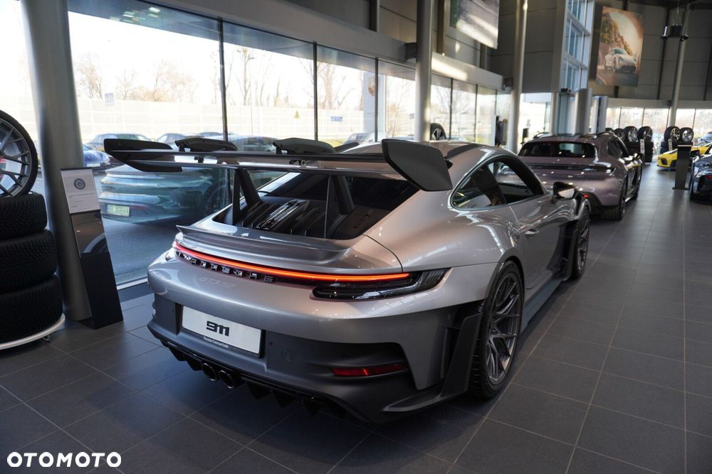 Porsche 911 GT3 RS - 10
