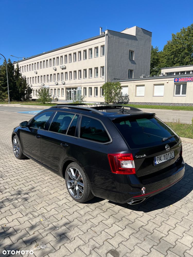 Skoda Octavia 2.0 TDI RS DSG - 38