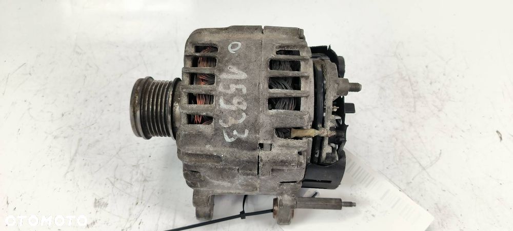 ALTERNATOR SKODA OCTAVIA III 04L903021D - 1