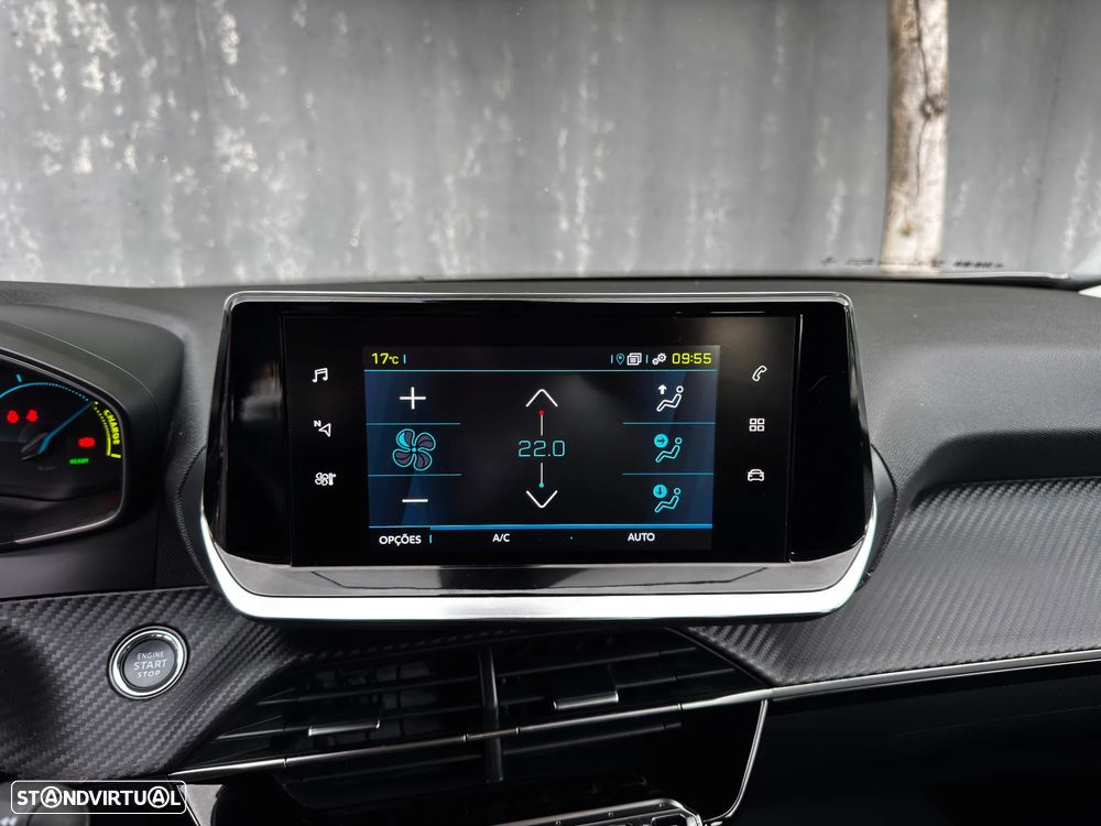 Peugeot e-2008 Active Pack - 24