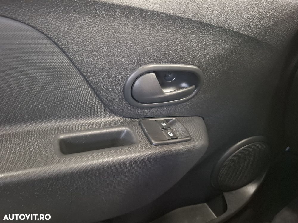 Dacia Logan 1.5 Blue dCi SL PLUS - 16