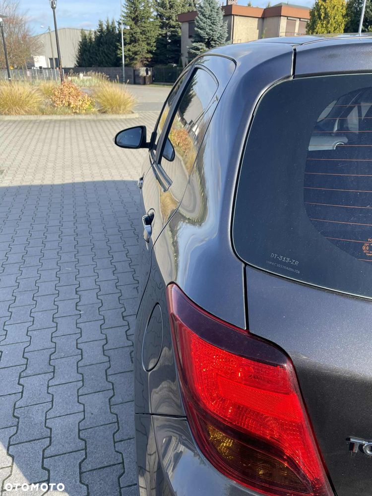 Toyota Yaris 1.4 D-4D Life - 5