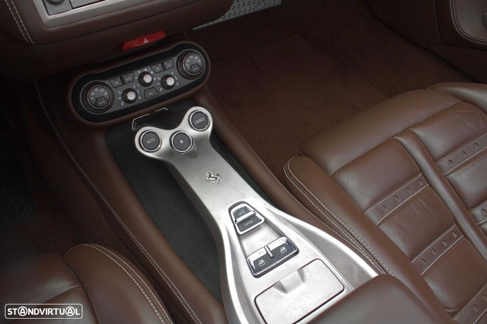Ferrari California F1 - 15