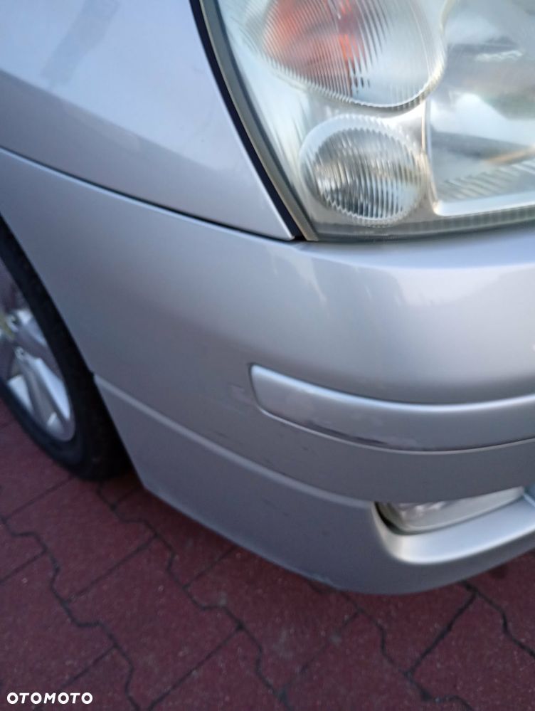 Suzuki Liana 1.6 Comfort - 6
