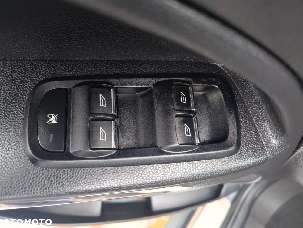 Ford EcoSport 1.0 EcoBoost TITANIUM X - 32