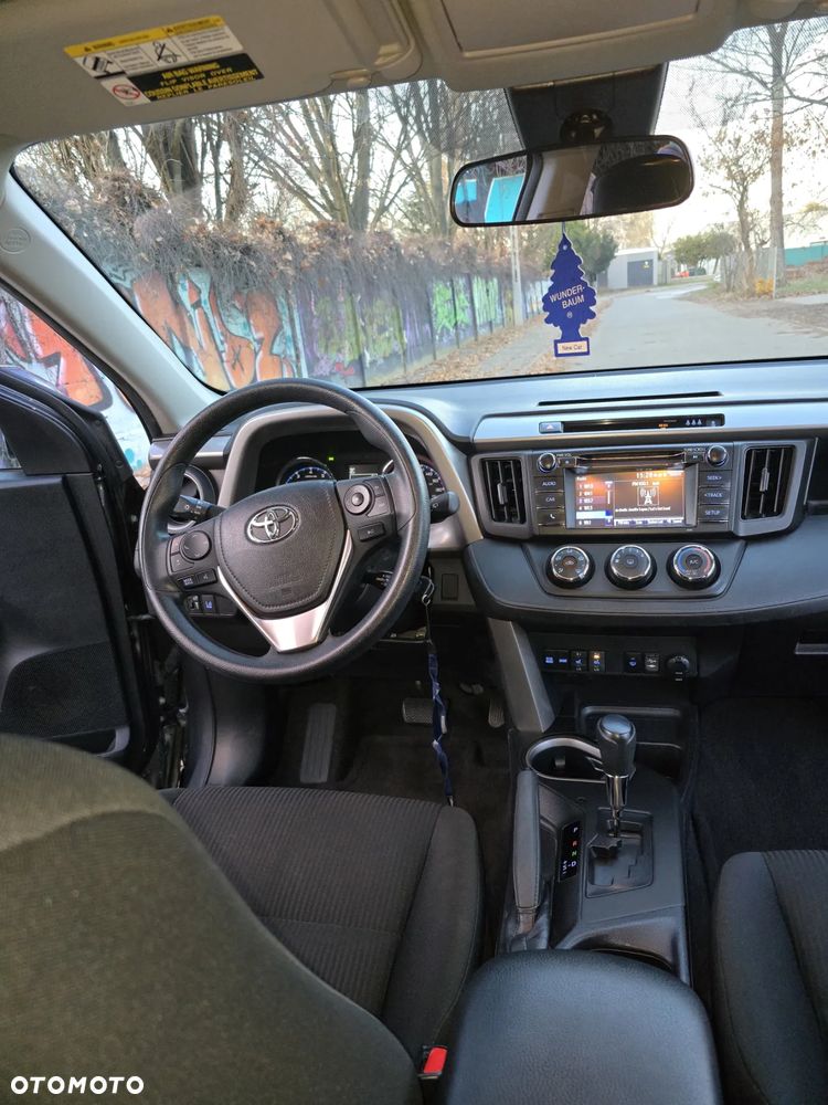 Toyota RAV4 - 14