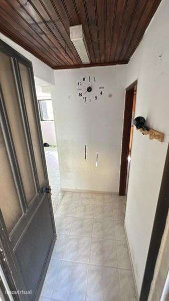 Venda de cave/garagem