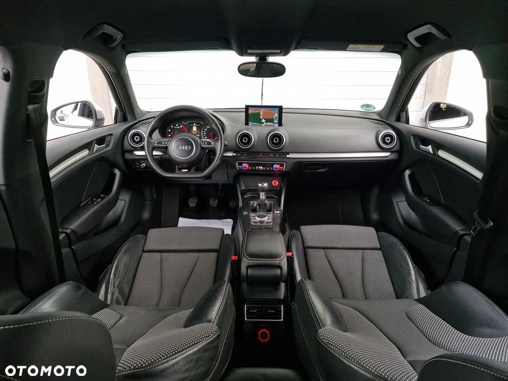 Audi A3 Sportback 1.4 TFSI cylinder on demand ultra S line Sportpaket - 33