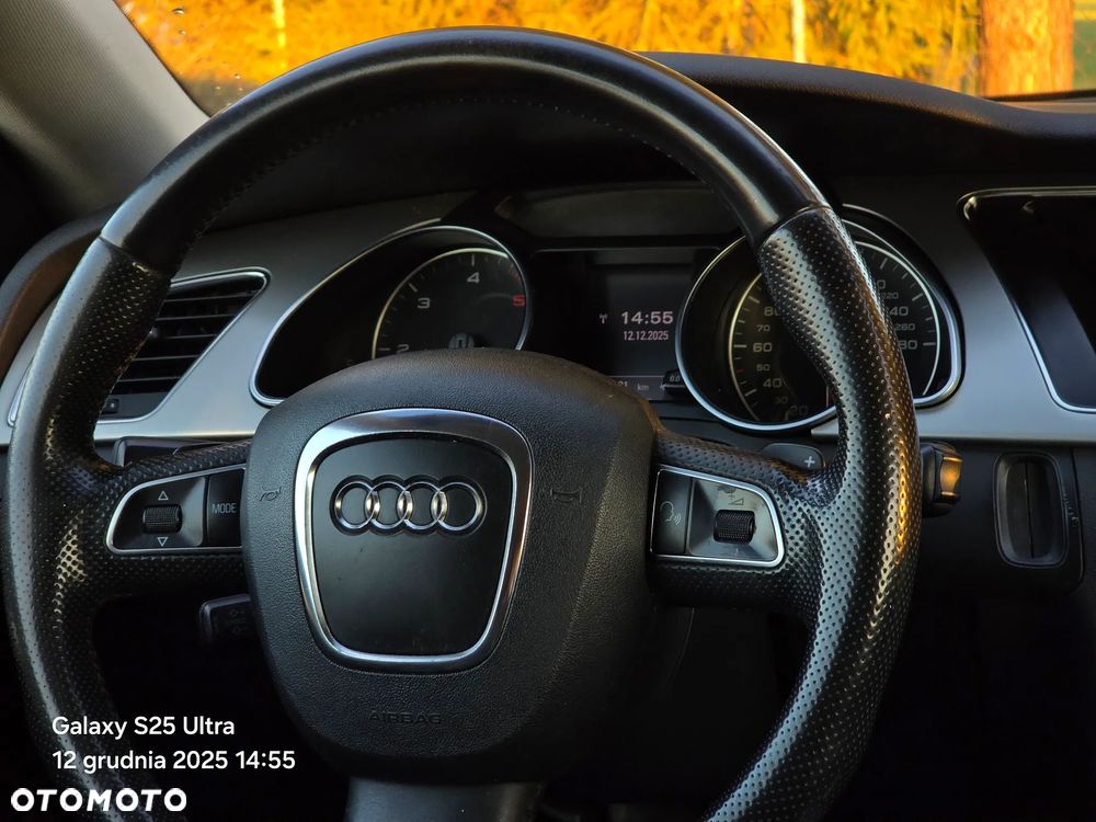 Audi A5 Coupé 2.7 TDI Multitronic - 23