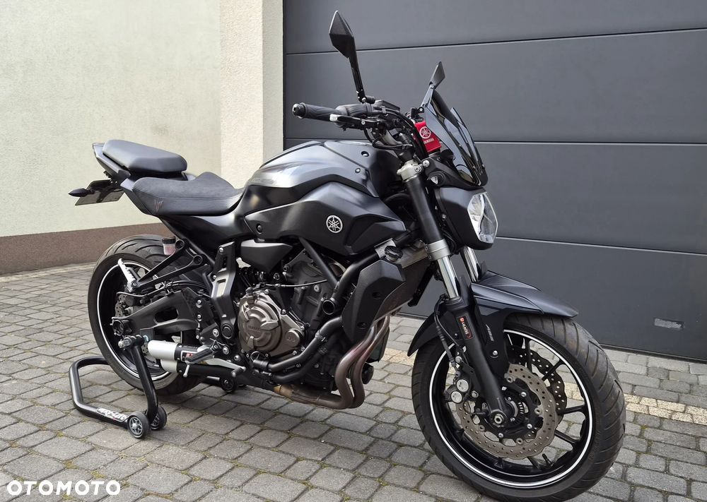 Yamaha MT - 1