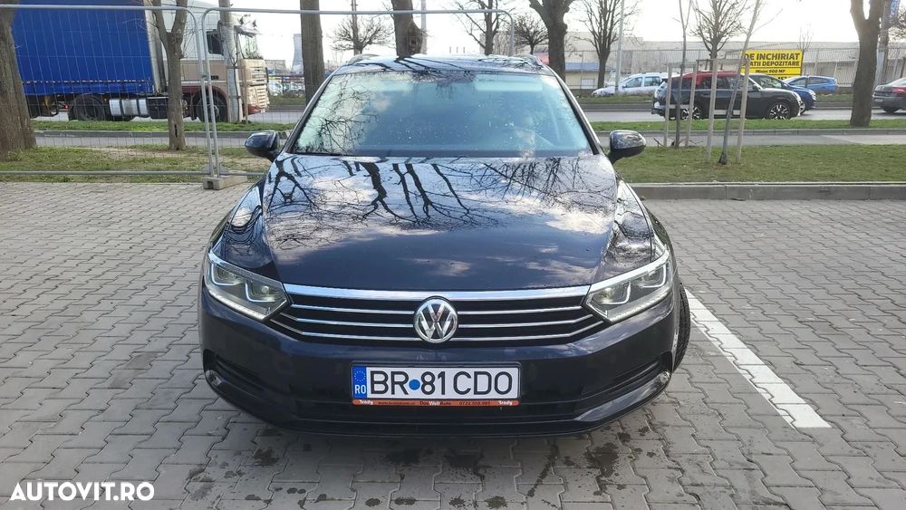 Volkswagen Passat 2.0 TDI SCR DSG Comfortline - 1
