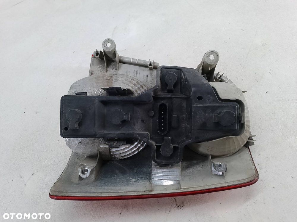 LAMPA TYLNA LEWA VW TOURAN I 1T0945095F 1T0945111B - 5