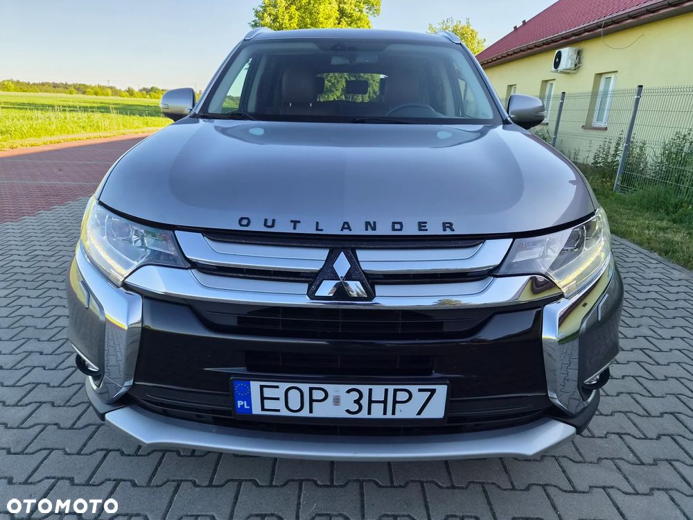 Mitsubishi Outlander - 5