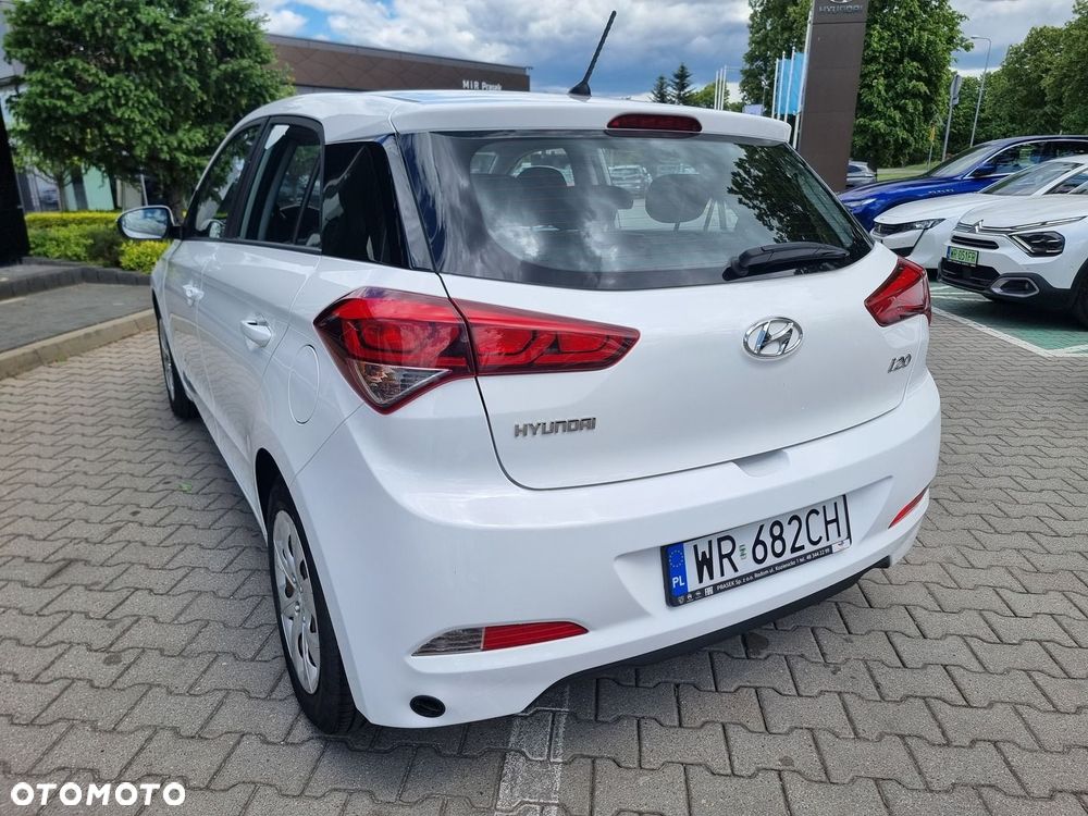Hyundai i20 1.2 BlueDrive Classic + - 15