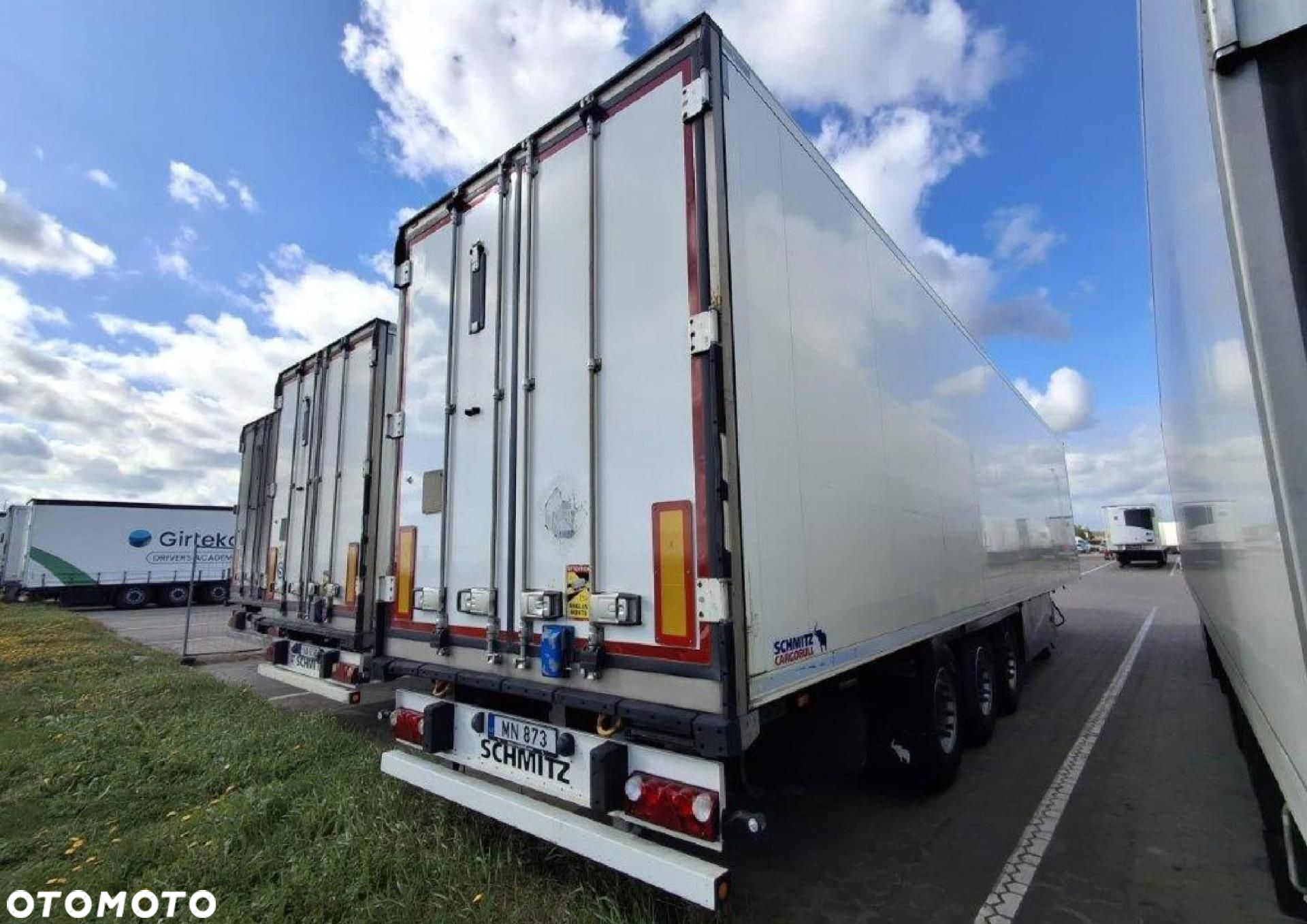 Schmitz Cargobull SKO FP 60 ThermoKing SLXi 300 - 4