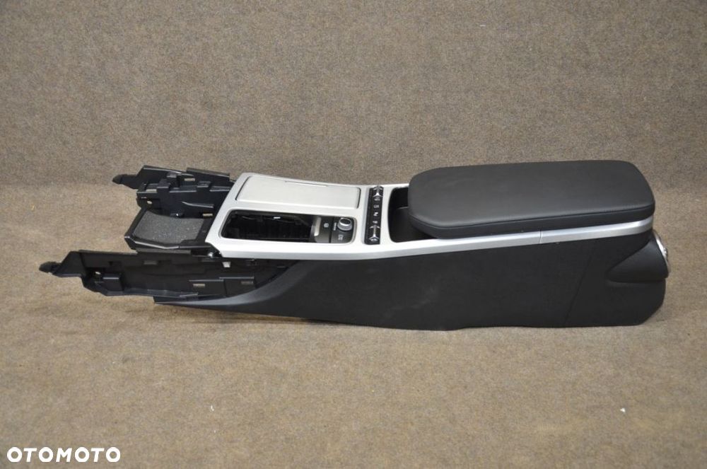 KIA STINGER 17-24r Tunel Środkowy - 9