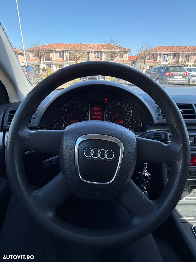 Audi A4 1.6 - 9
