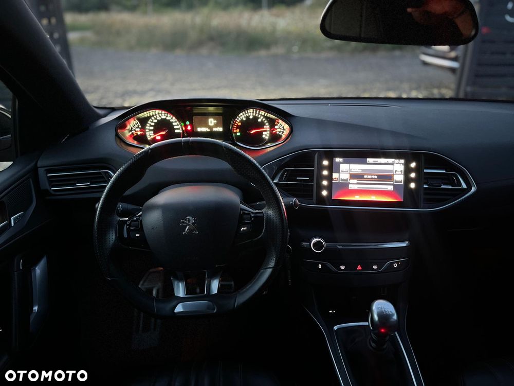 Peugeot 308 BlueHDi 150 Stop & Start GT-Line Edition - 26