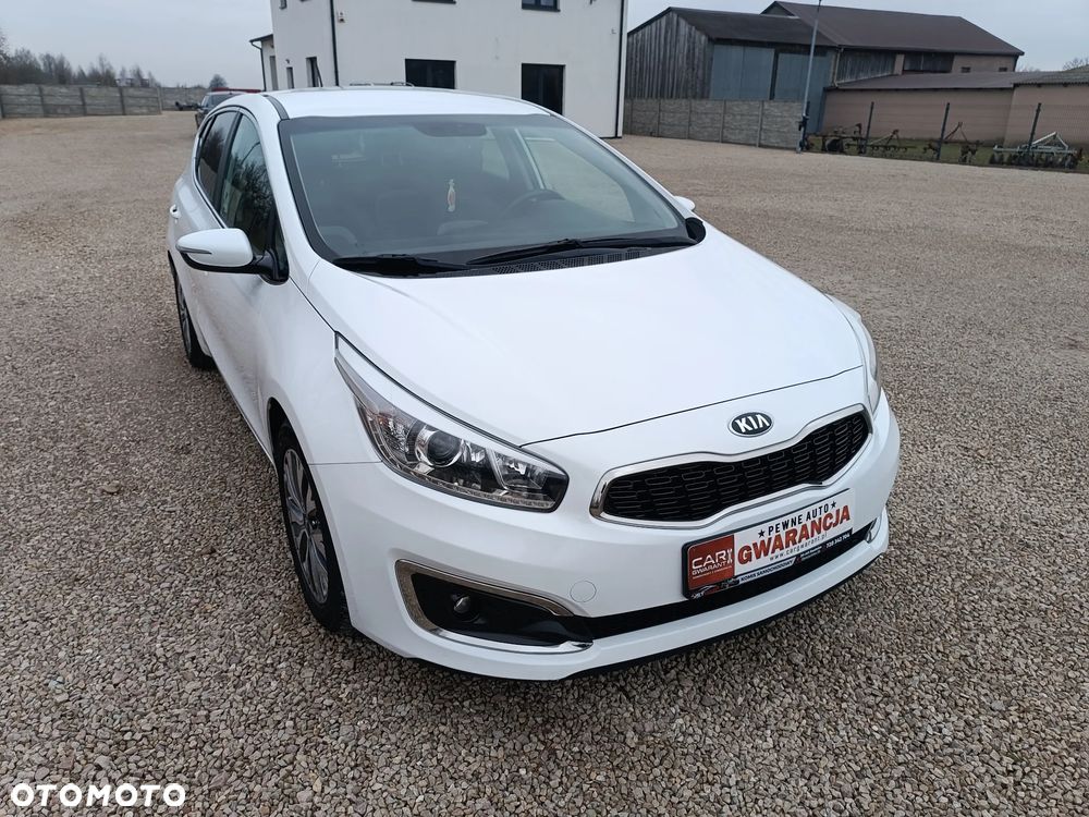 Kia Ceed 1.6 CRDi S - 11