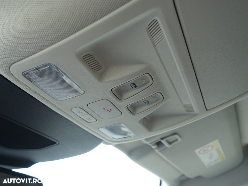 Ford Kuga - 21
