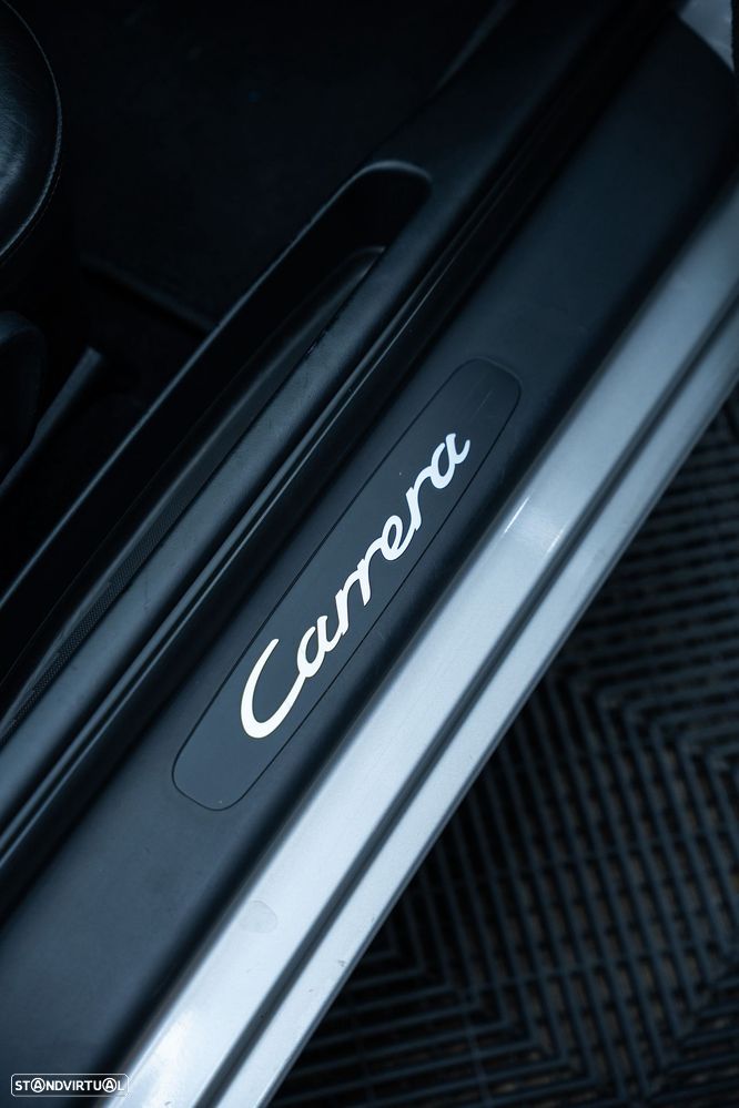 Porsche 911 Série F - 12