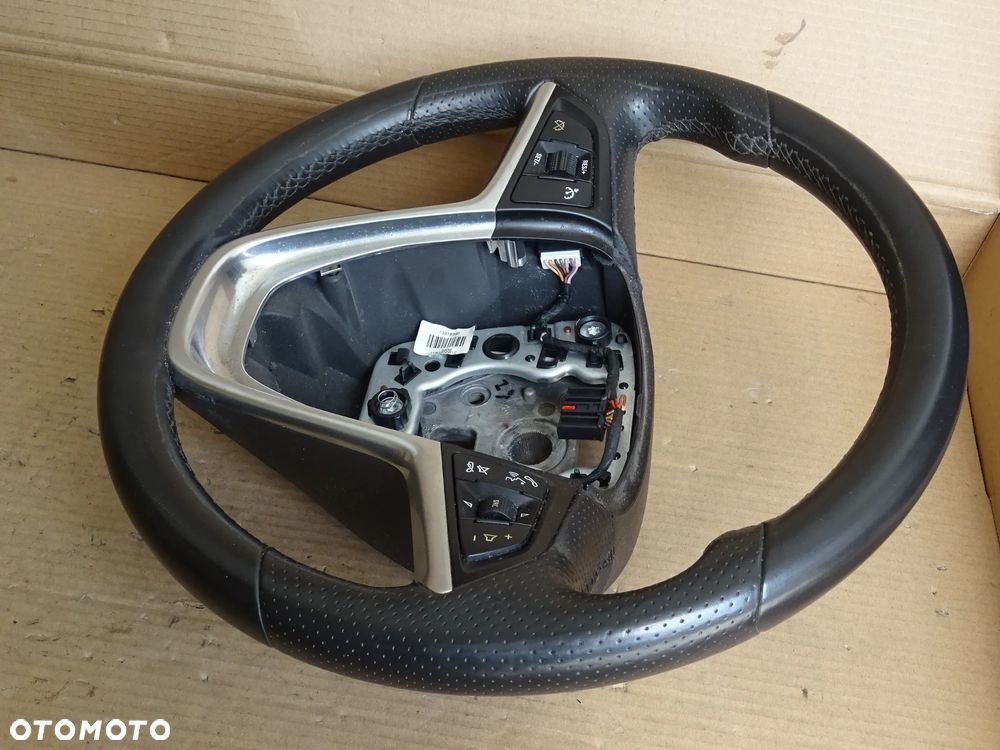 OPEL INSIGNIA A KIEROWNICA MULTIFUNKCJA SKÓRA PERFOROWANA AGR SPORT OPC LINE - 17